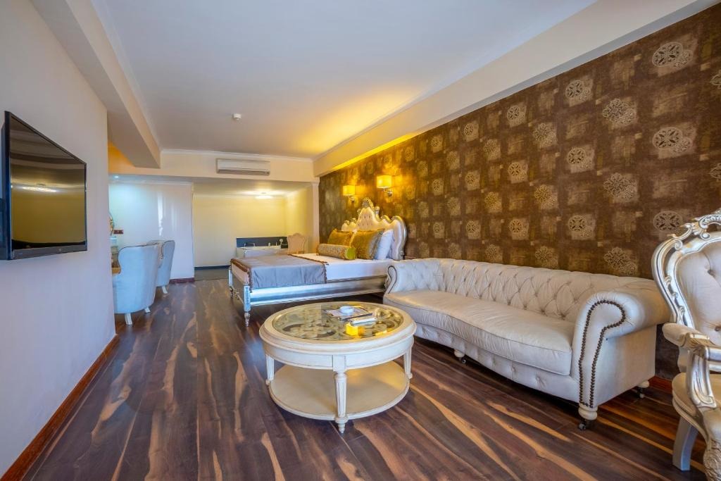 هتل ازکا بدروم